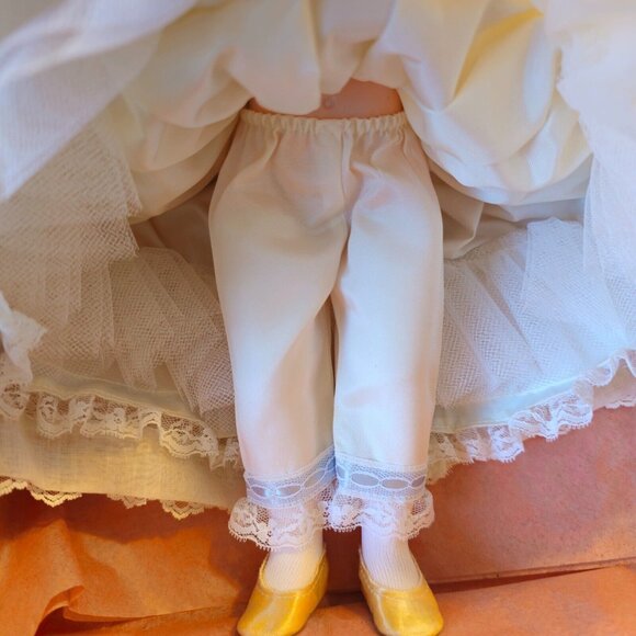 Madame Alexander #1510 Doll- First Lady Julia Tyler - Tag & Box Series II - Picture 11 of 15